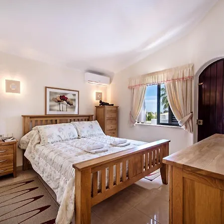 Amizade By Algarve Holidays Villa *