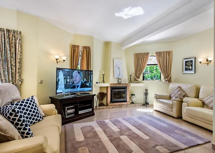 Amizade By Algarve Holidays Villa